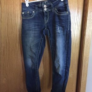 Dark Jean Capri Pants